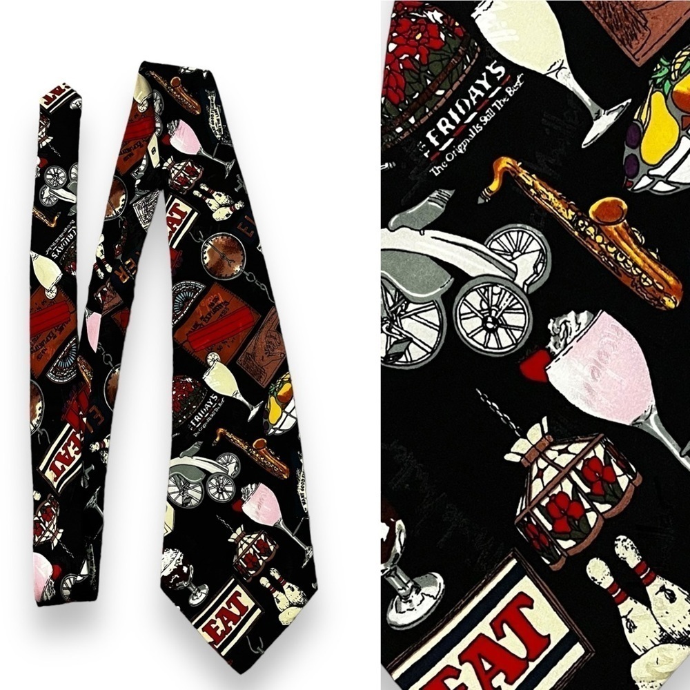 NEW oldstock1996 Nicole Miller TGI Fridays Novelty Print Silk Tie Drinks Music